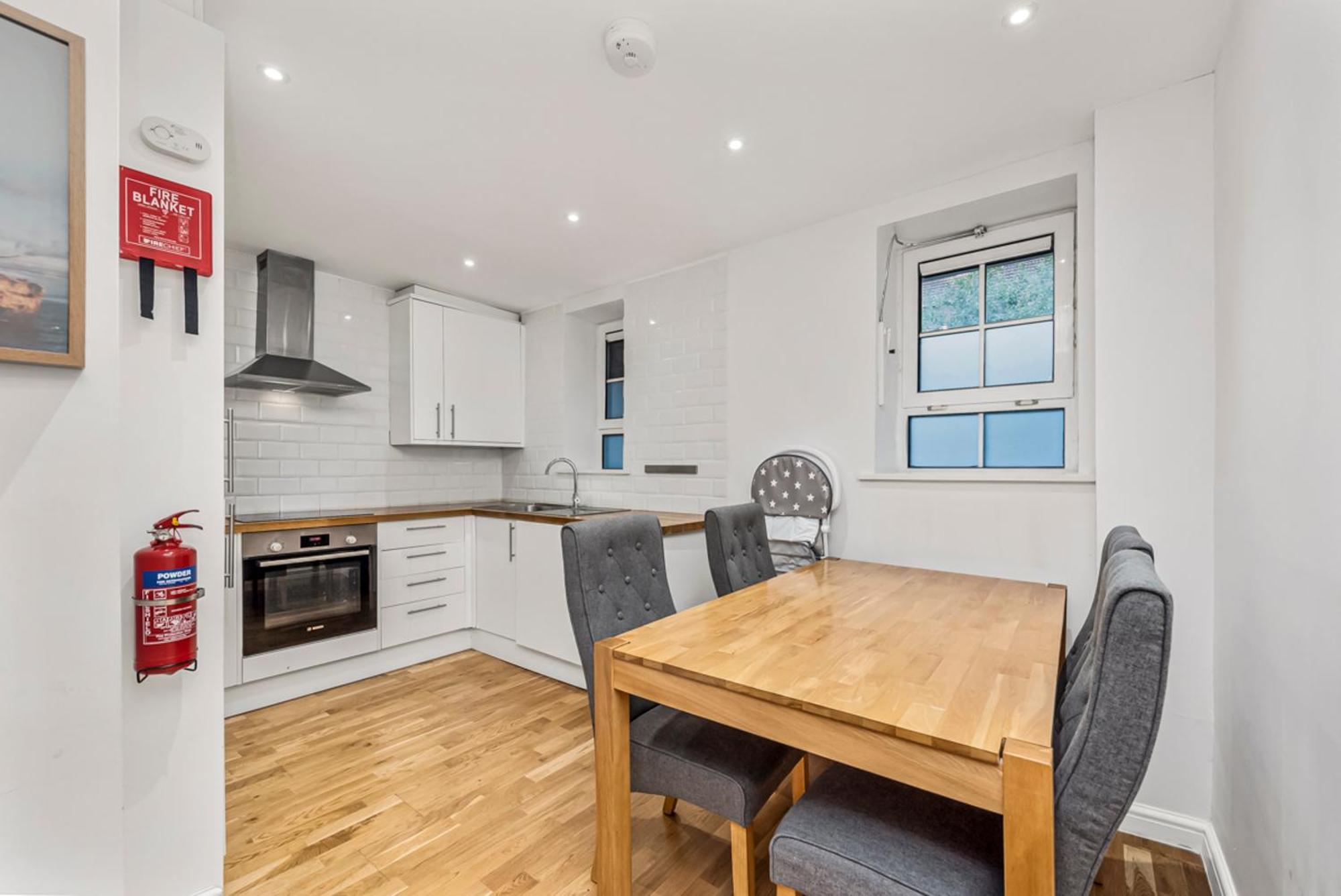 Appartement Stunning Modern 2 Bed Near Eye