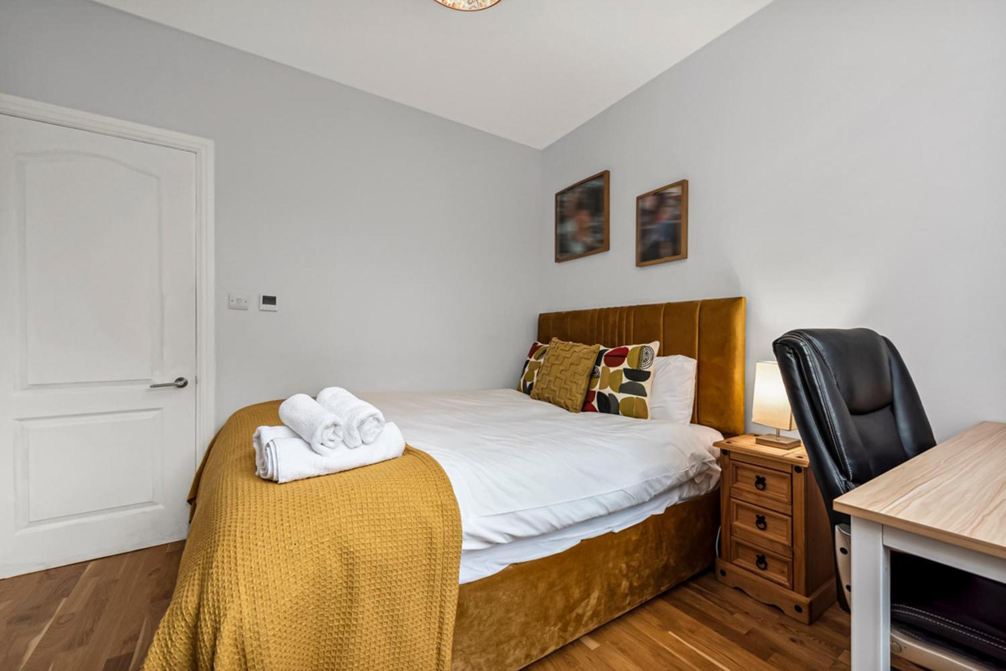 Stunning Modern 2 Bed Near Eye Appartement Londres